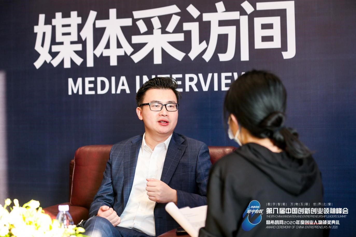 点击进入看图评论